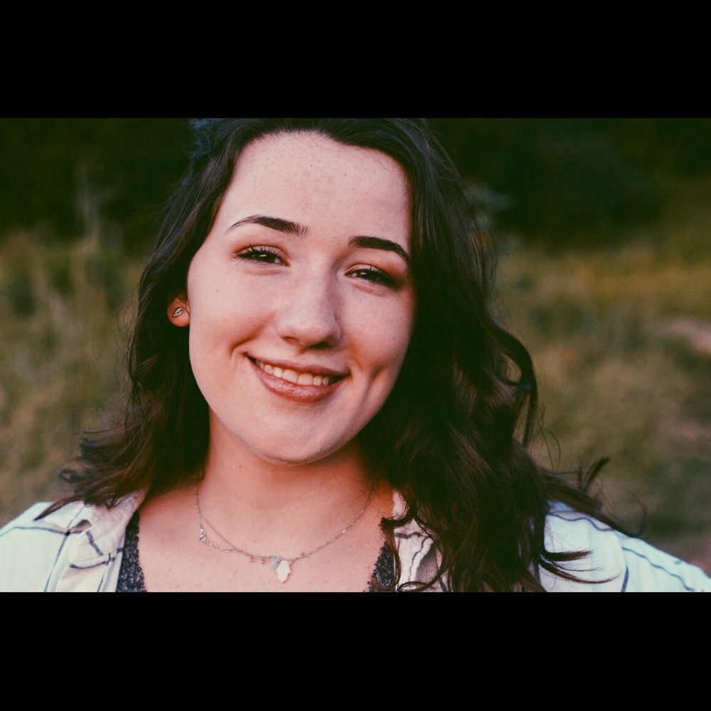 Meet your Posher, Lauren